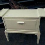 101 3372 CHEST OF DRAWERS